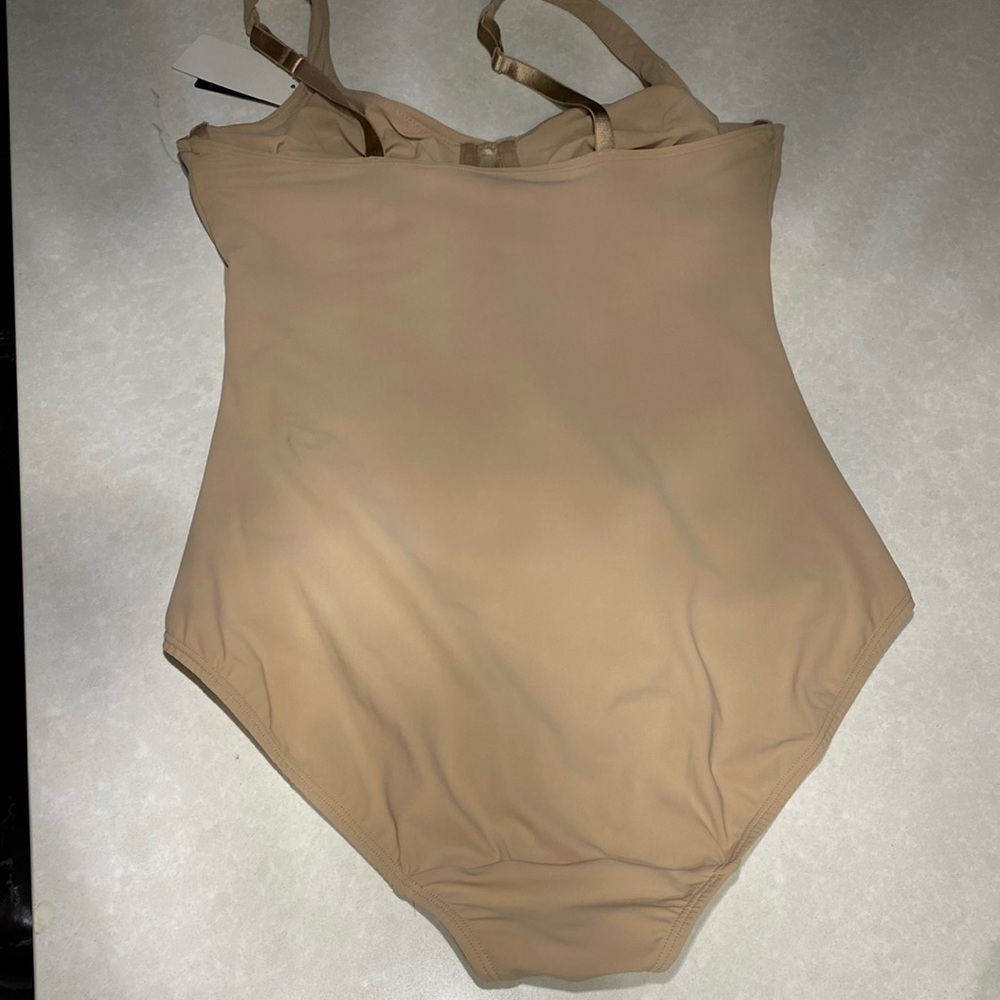 New Wacoal Try a Little Slenderness Bodysuit
801165 with tags Tan/toast 36C⭐️⭐️ - Picture 12 of 17